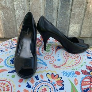 Nine West Black Platform Peep Toe Pumps sz 9.5